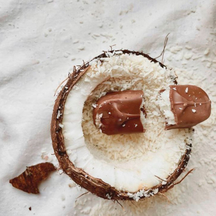 Coconut Bar: Easy and Simple