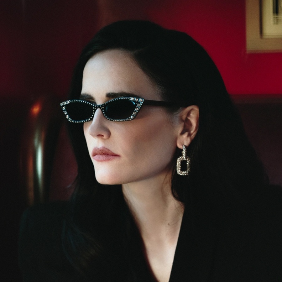 Eva Green in Roger Vivier's Campaign: A Showcase of Retro-Chic and Elegance