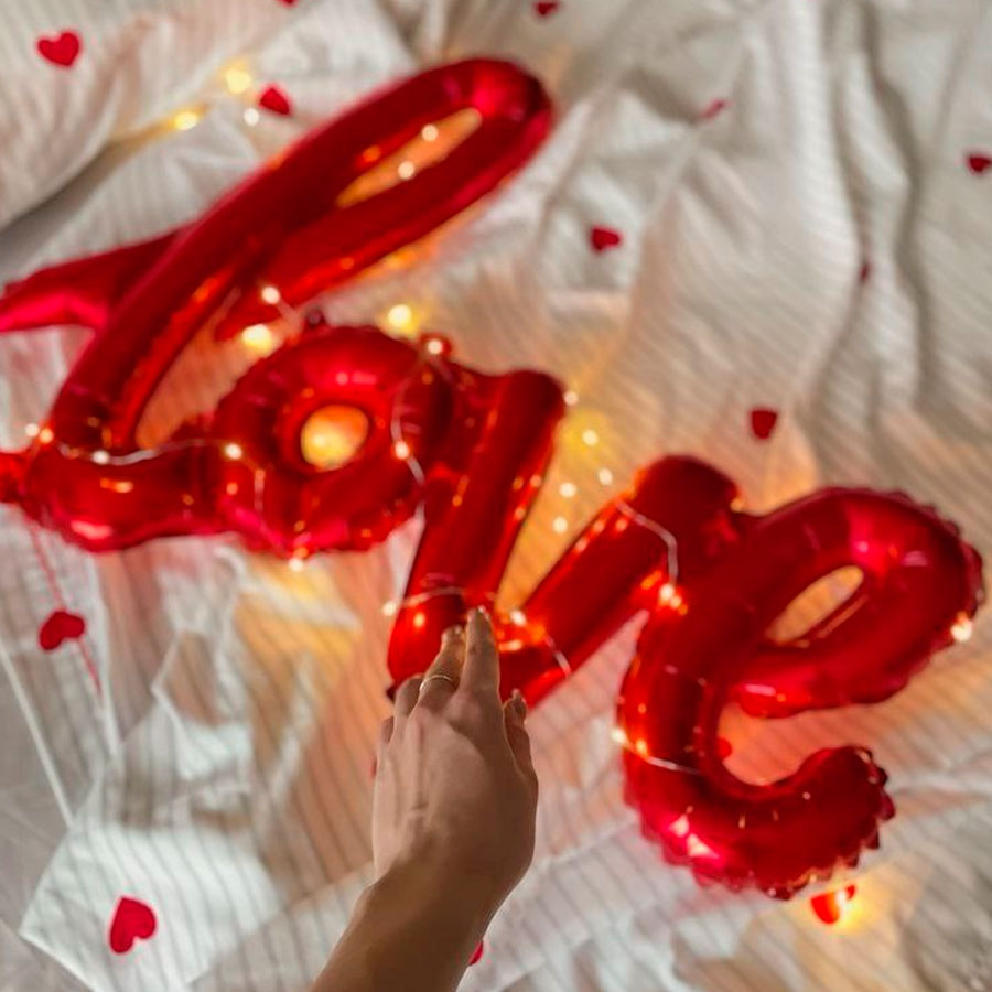 50 Romantic Ideas to Celebrate Valentine's Day with Your Loved One