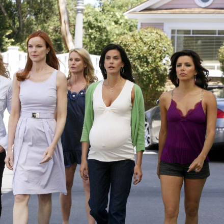 «Wisteria Lane»: il ritorno nel mondo dei prati impeccabili e dei segreti inconfessabili