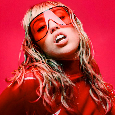 Miley Cyrus’ New Hit: Bold and Sexy Easy Lover