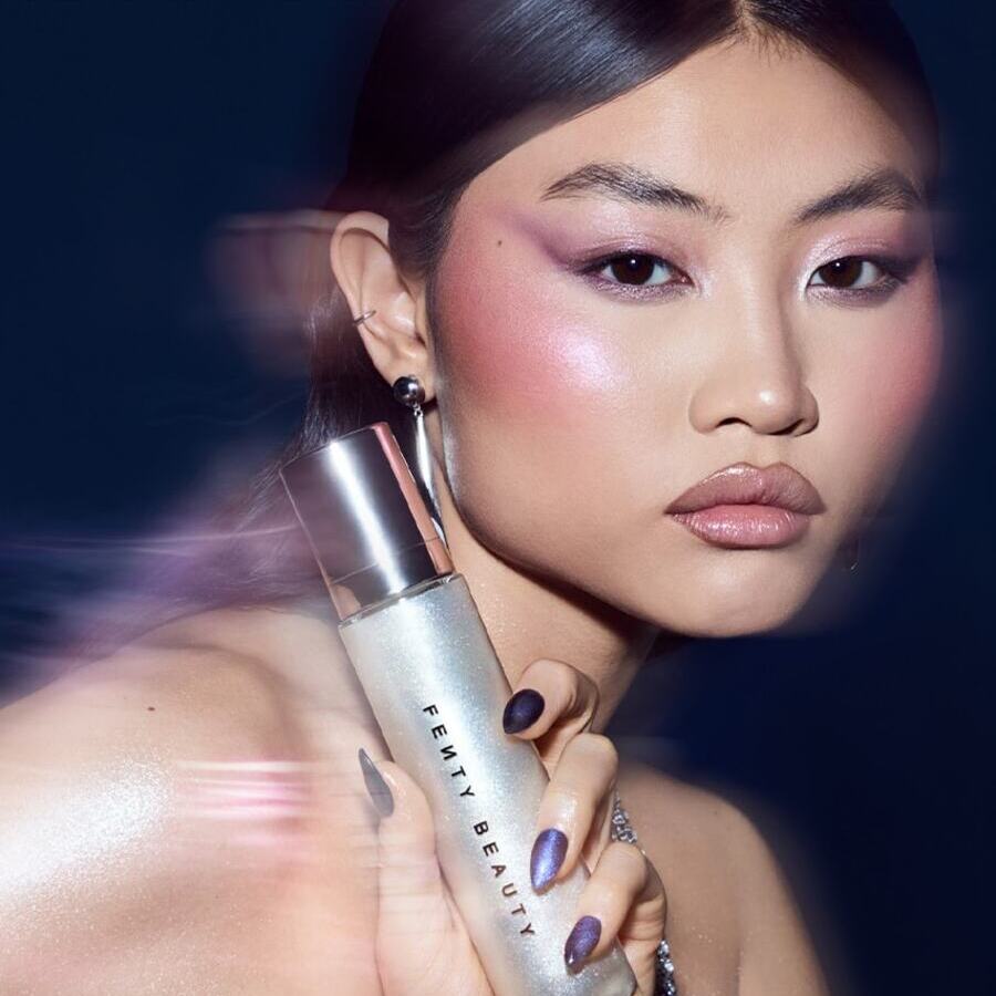 Fenty Beauty bringt eine Kollektion heraus, inspiriert vom kultigen Highlighter Diamond Bomb