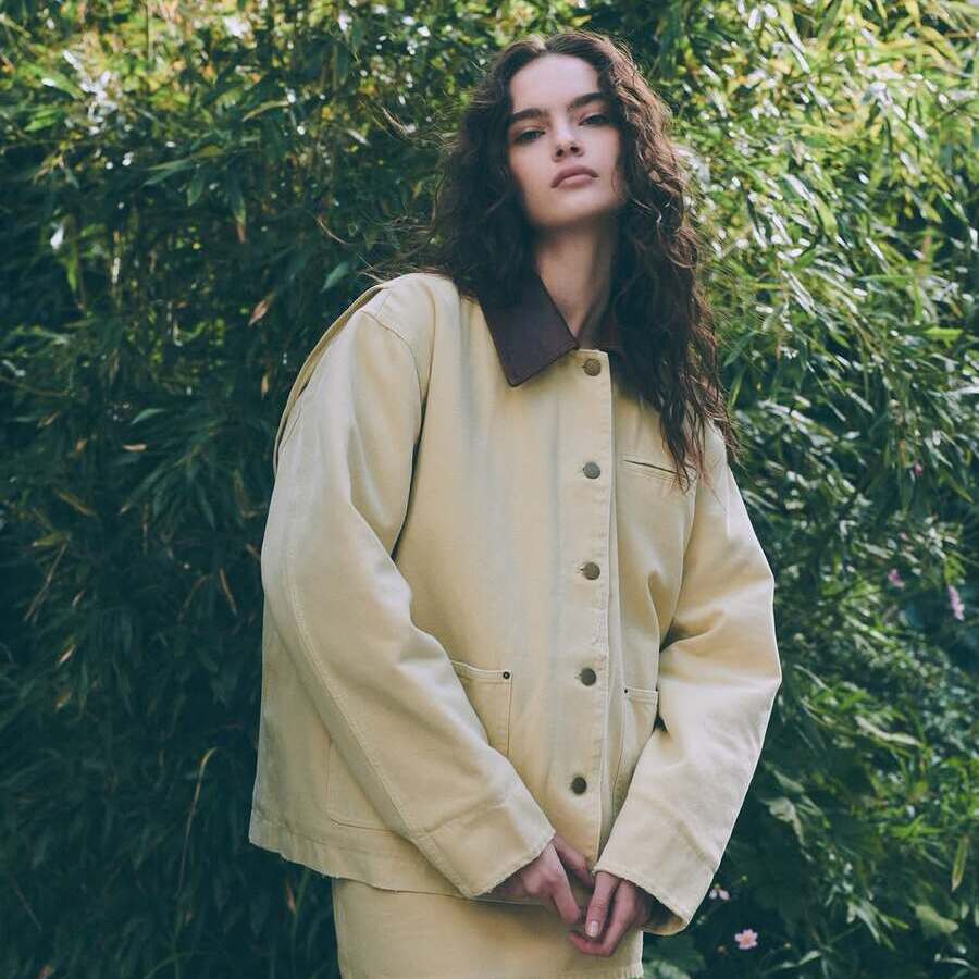 La modelo ucraniana Vera Boshkova es el nuevo rostro de la Canvas Collection de KHY de Kylie Jenner