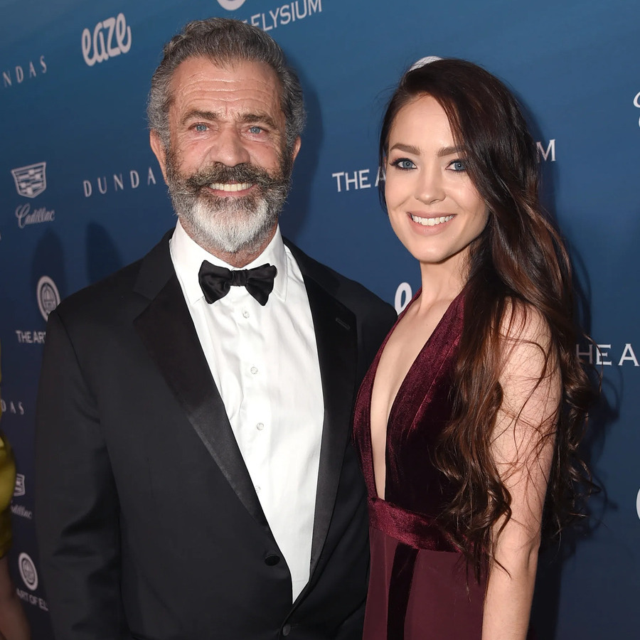 Мел Гібсон і Розалинд Росс розсталися після дев’яти років разом