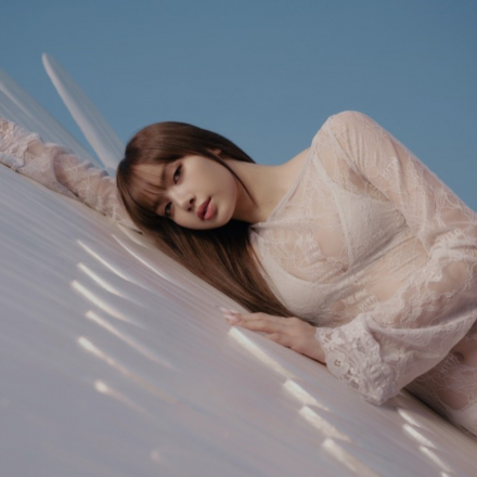 LISA демонструє свою двоїстість: нова колаборація Kith Women Spring 2026