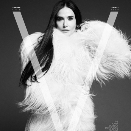 Demi Moore Returns to the Cover of V Magazine: When Strength Feels Like a Dream