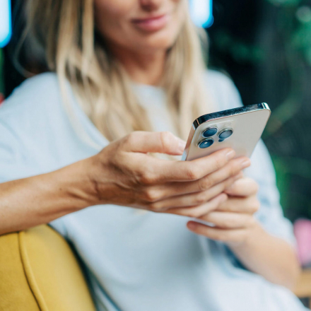 « Ne prends pas ton téléphone, ma chérie » : comment le menu dopaminergique permet de reprendre le contrôle du défilement infini
