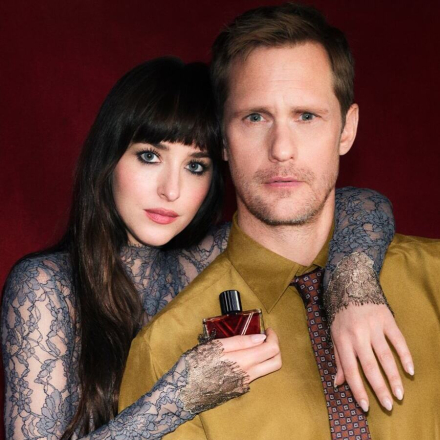 Dakota Johnson und Alexander Skarsgård eröffnen eine neue Ära der Valentino-Düfte