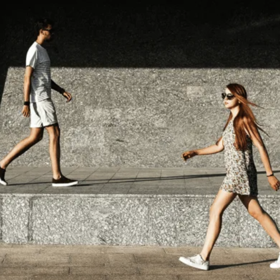 10 signs your partner is devaluing you: warning signals you should never ignore