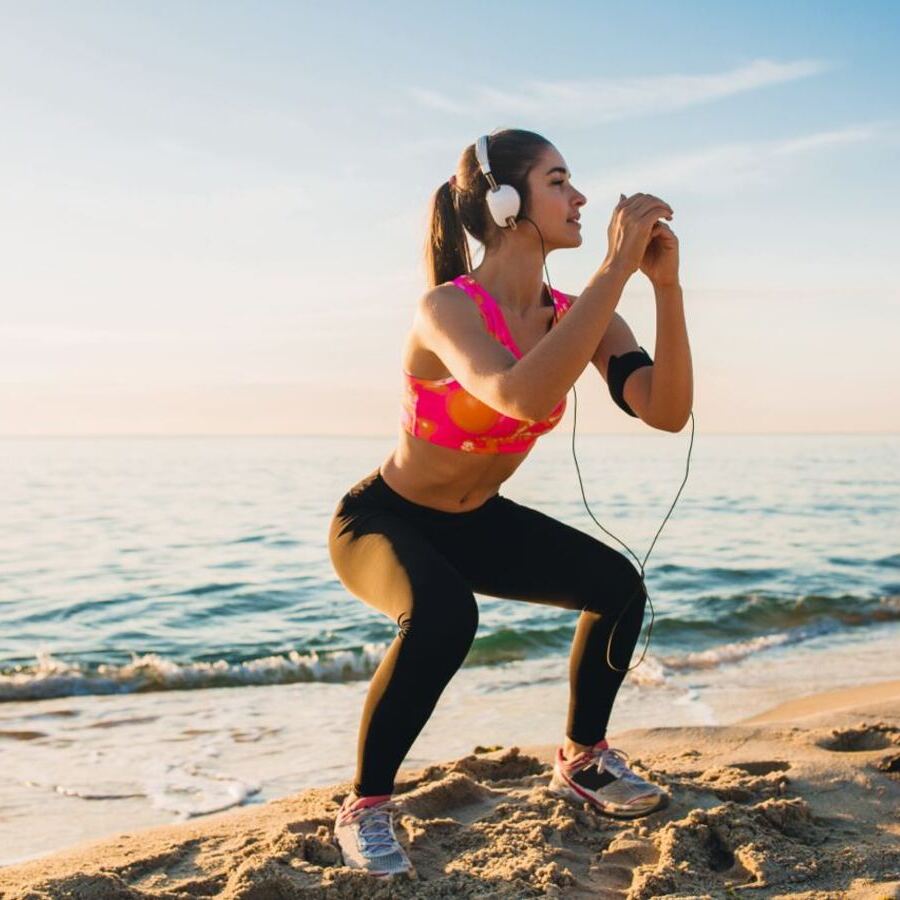 Vacation Without Losing Your Shape: 15 Minutes a Day to Help You Stay Toned