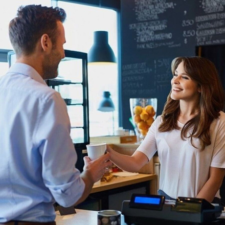 Why Is It Sometimes So Hard to Accept Compliments? 7 Reasons You May Never Have Realized